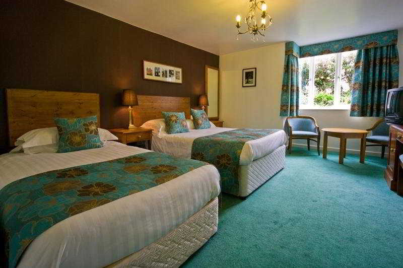 Wild Boar Hotel Beeston  Экстерьер фото