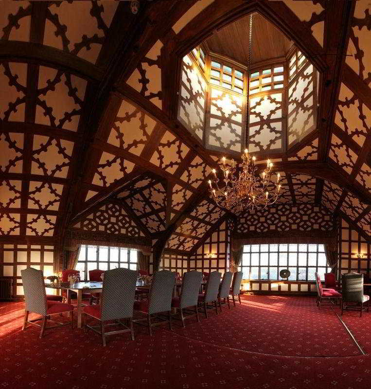 Wild Boar Hotel Beeston  Экстерьер фото
