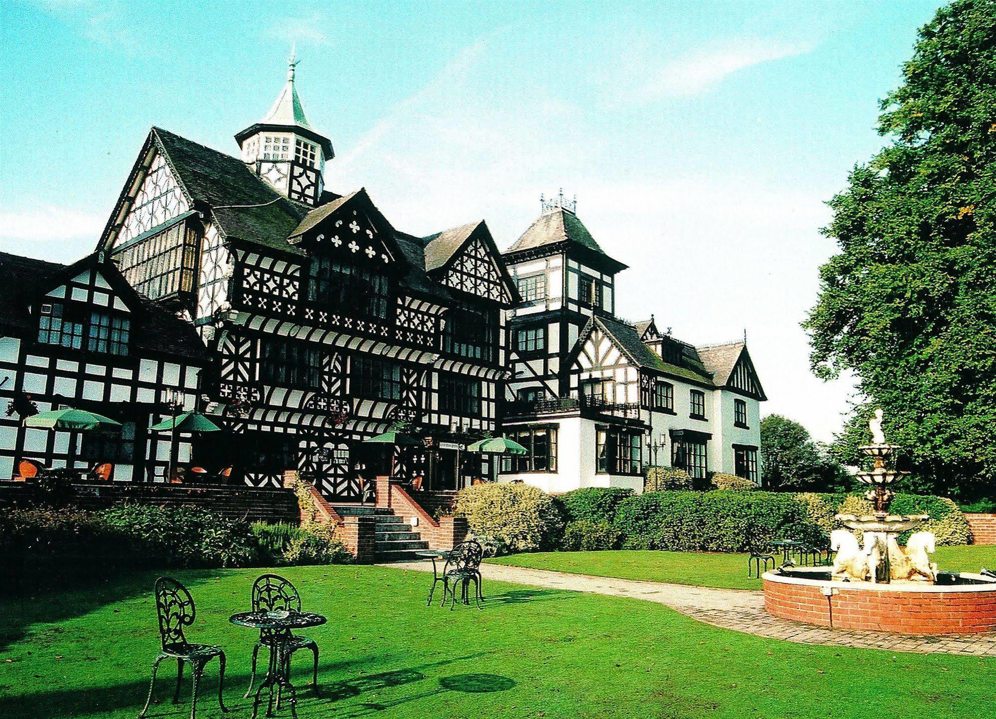 Wild Boar Hotel Beeston  Экстерьер фото